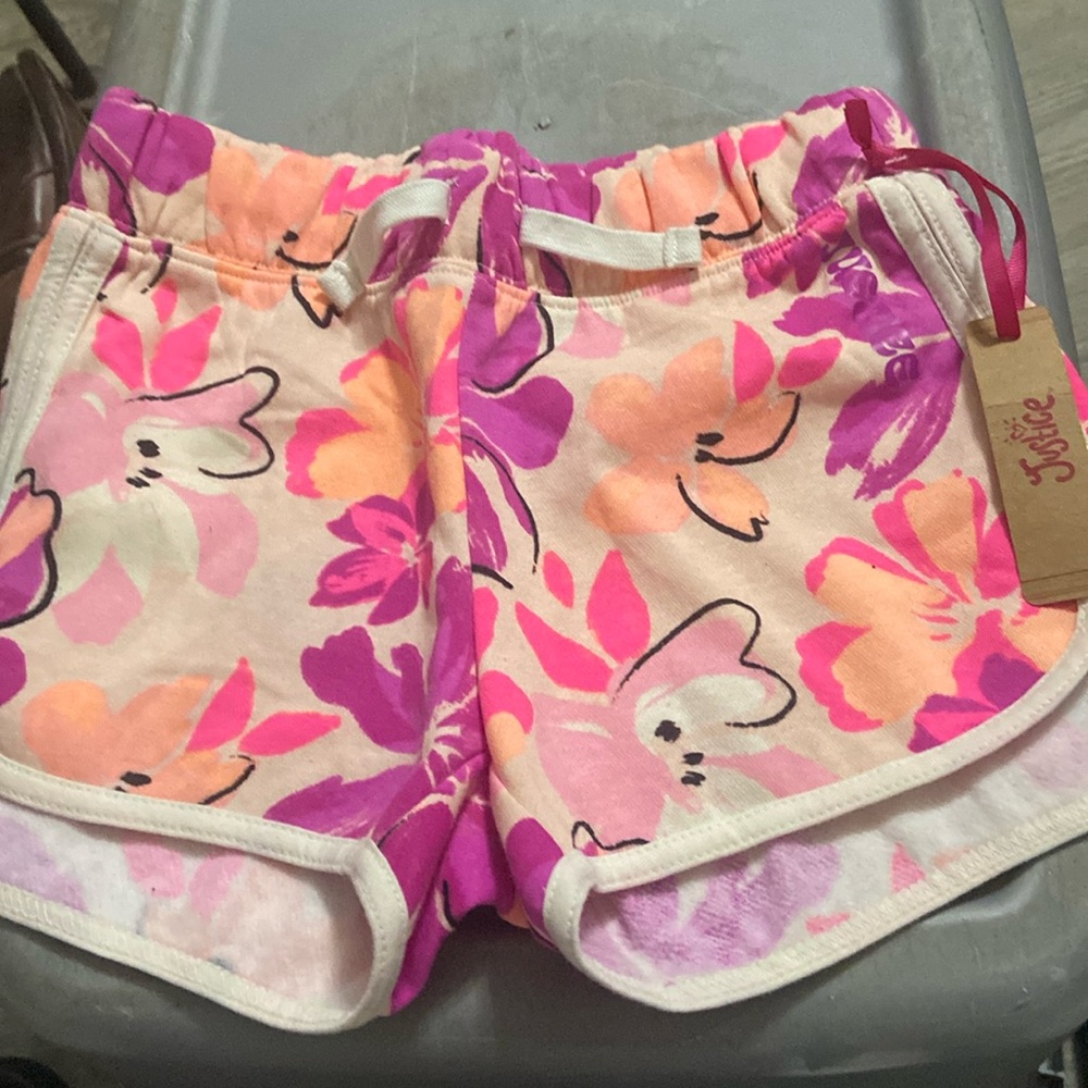 Girls shorts